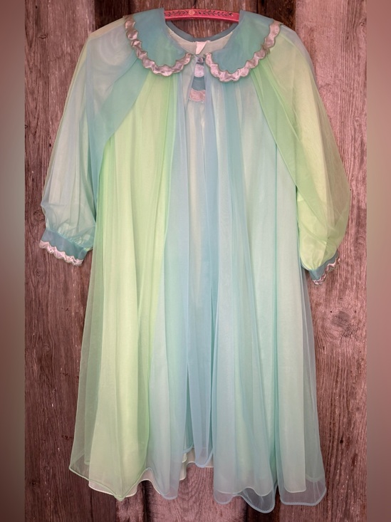 Saks Fifth Avenue Other - VTG 50/60s Saks Fifth Avenue Peignoir Pajama Set Pastel  Nylon Chiffon: Small
